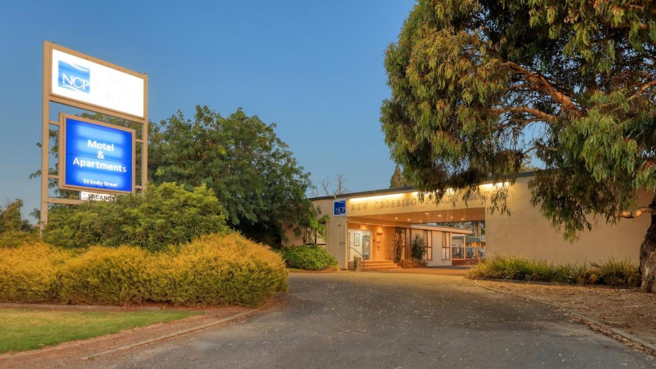 New Crossing Place Motel
