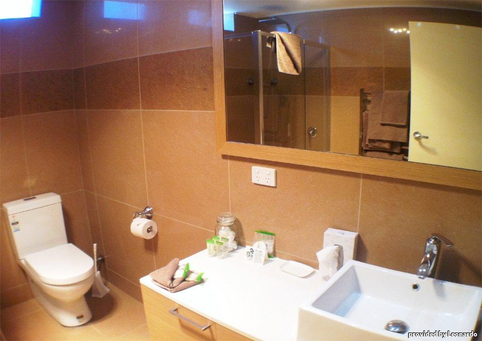 New Crossing Place Motel 4*